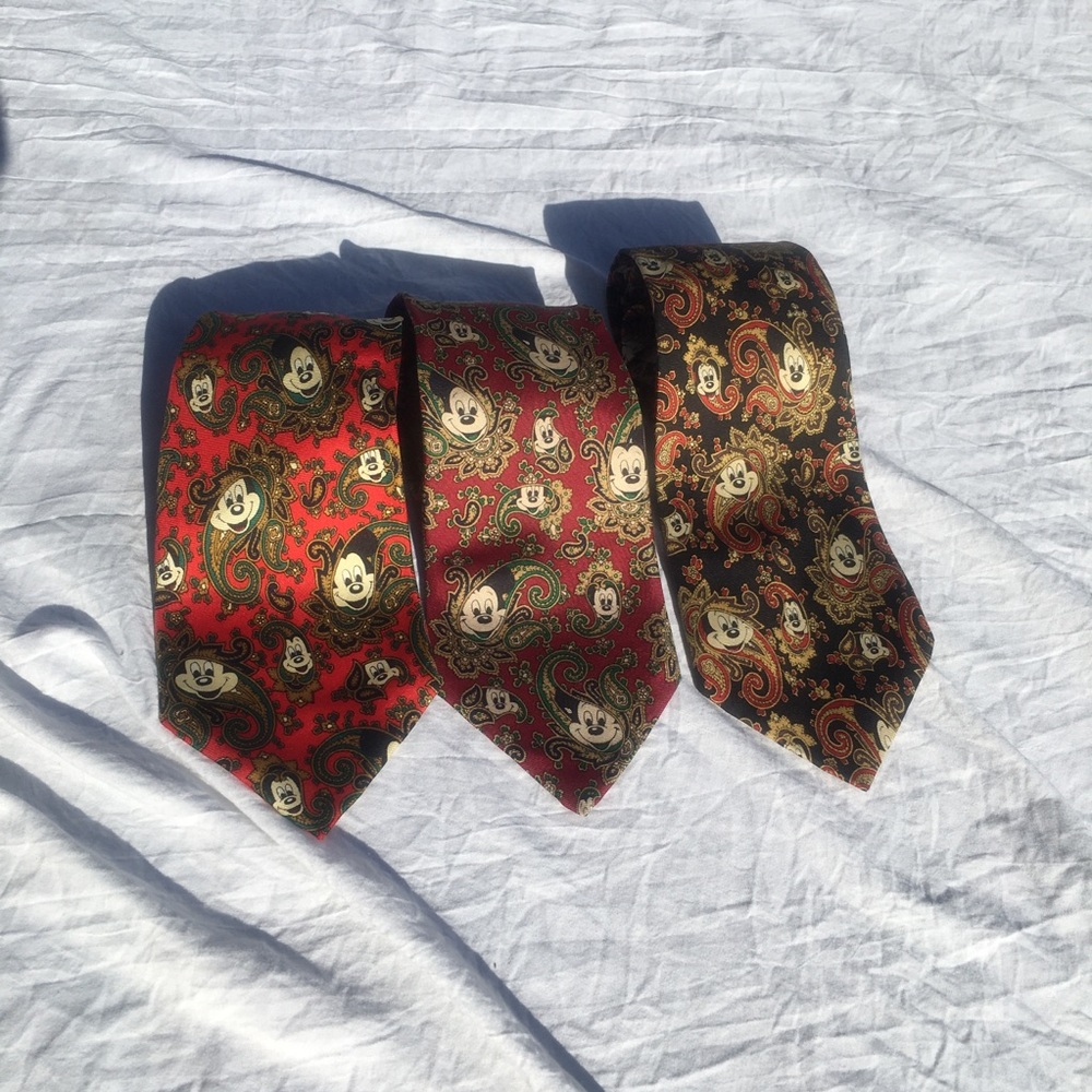 Set of 3 Paisley Mickey Ties
